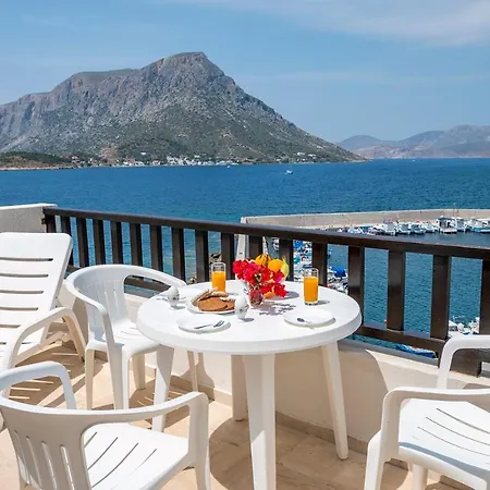 Pelagos Seafront - Maria