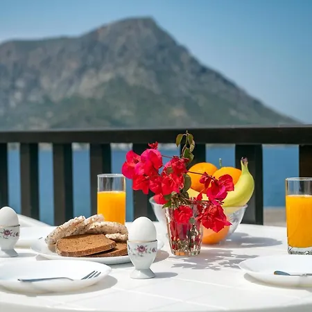 Pelagos Seafront - Maria Apartment Myrties