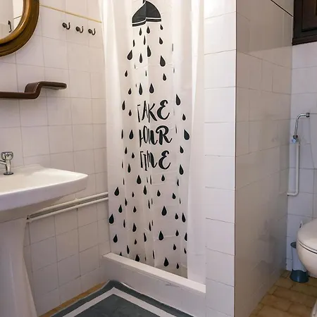 Pelagos Seafront - Maria Myrties