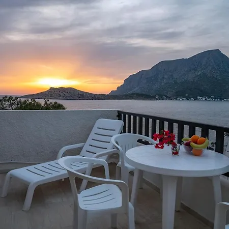 Pelagos Seafront - Maria Apartment *