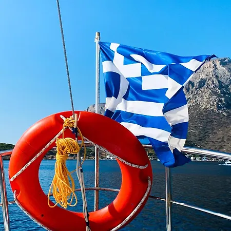 Pelagos Seafront - Maria Apartment *