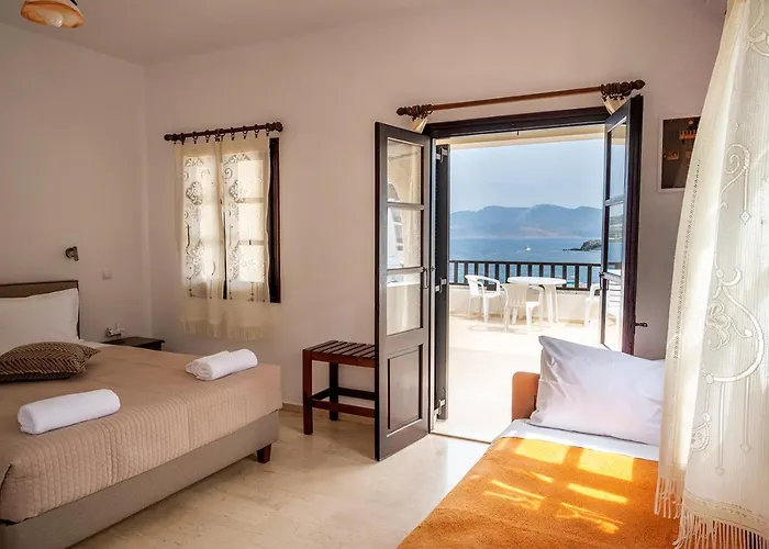 Pelagos Seafront - Maria * Myrties